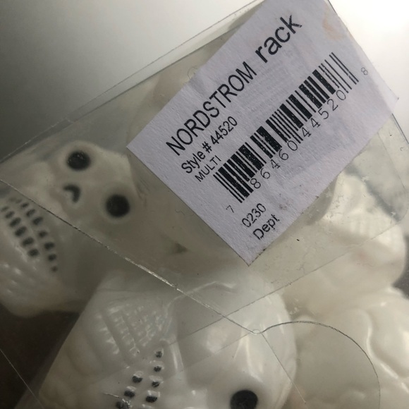 🌼 NEW Scary Ambience White Skull String Lights - Picture 4 of 4